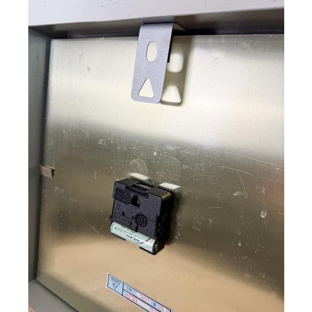 Industrial Grey Square Wall Clock from Pragotron, 1980s For Sale - Image 14 of 17