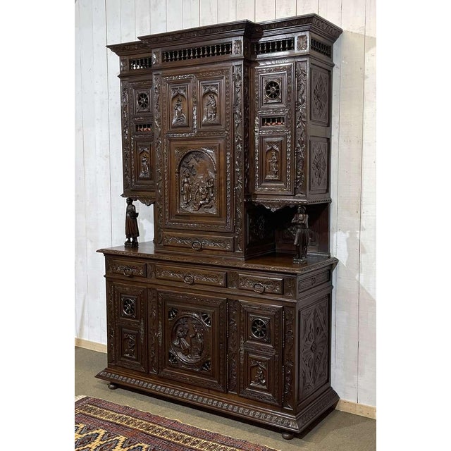 Early 20th Century Breton Two-Part Buffet in Chestnut Wood For Sale - Image 9 of 18