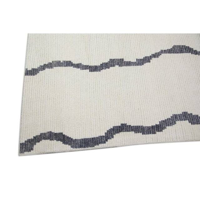 Early 21st Century 21st Century Oriental Hand Knotted Light Gray Turkish Tulu Rug 11'6" X 15'3" For Sale - Image 5 of 8