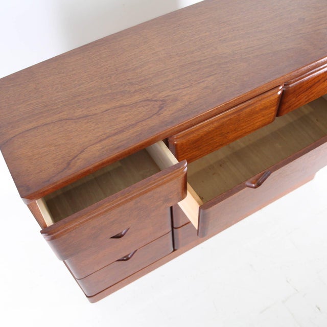 Japanese Chest of Drawers in Oak, 1980s For Sale - Image 17 of 18