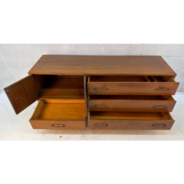 Vintage Mid-Century Modern Walnut Credenza For Sale - Image 12 of 13