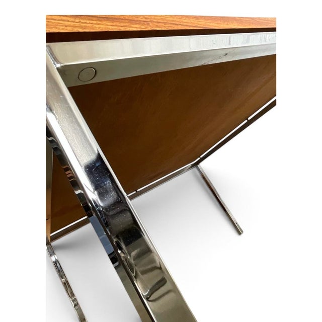 Mid-Century Modern Coffee Table with Floating Top in Walnut and Chrome-Plated Square Steel Frame, 1960s For Sale - Image 13 of 16