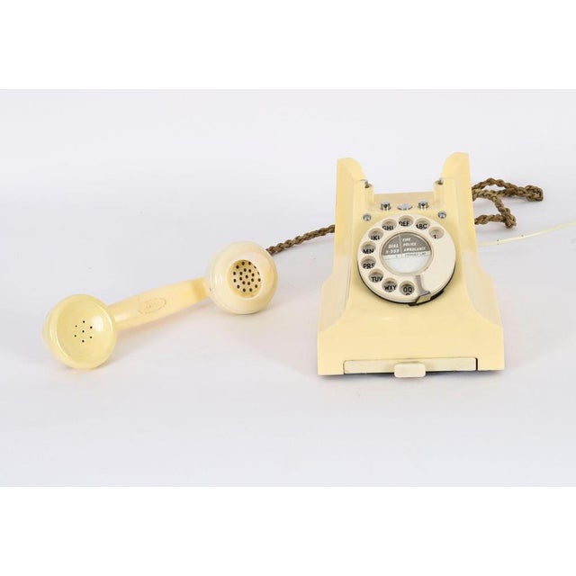 Mid-Century Bakelite Model 328L Rotary Telephone, 1952 For Sale - Image 3 of 15
