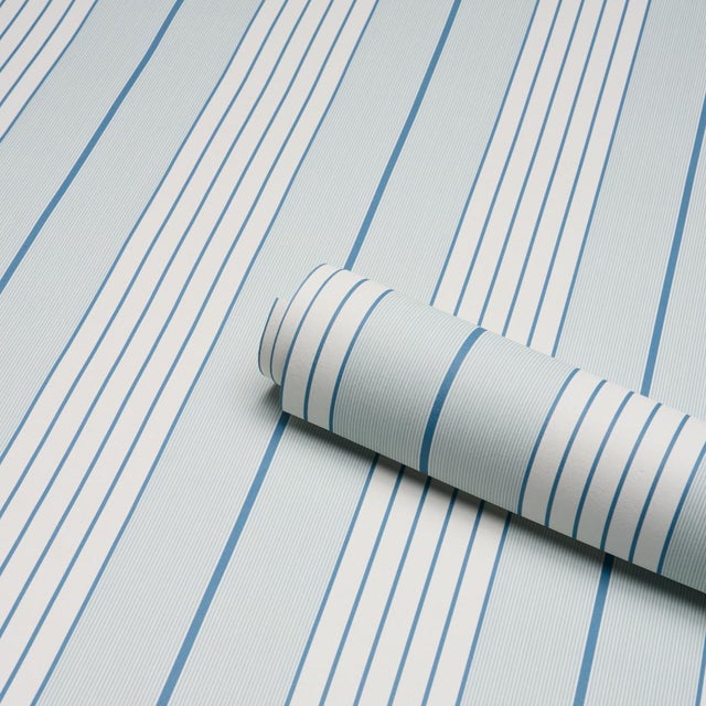 Schumacher Sample - Schumacher Audrey Stripe Wallcovering In Blues For Sale - Image 4 of 6