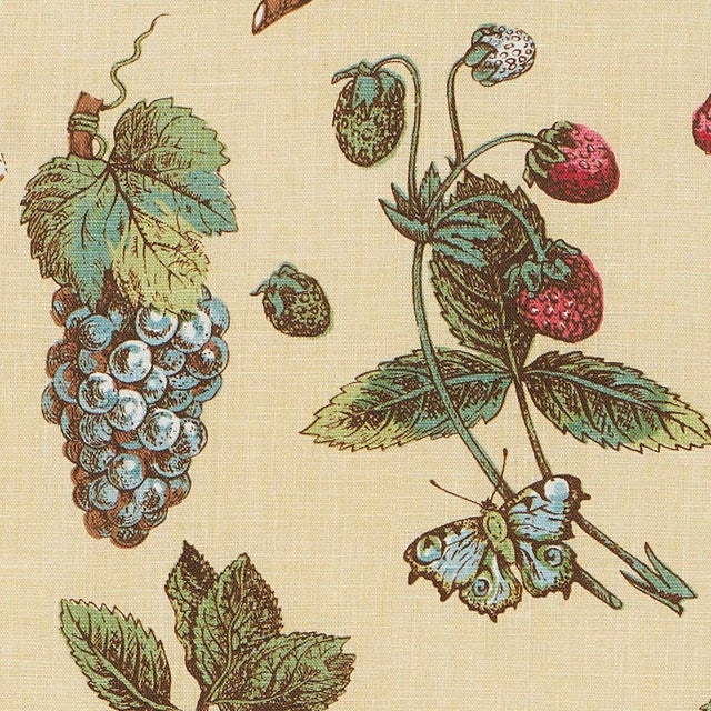 Contemporary SAMPLE - Schumacher Berry Grove Fabric In Butter For Sale - Image 3 of 4