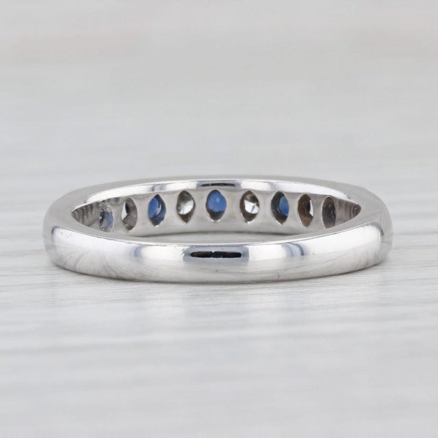 0.57ctw Blue Sapphire Diamond Wedding Band 14k White Gold Sz 8.25 Stackable Ring For Sale - Image 4 of 7