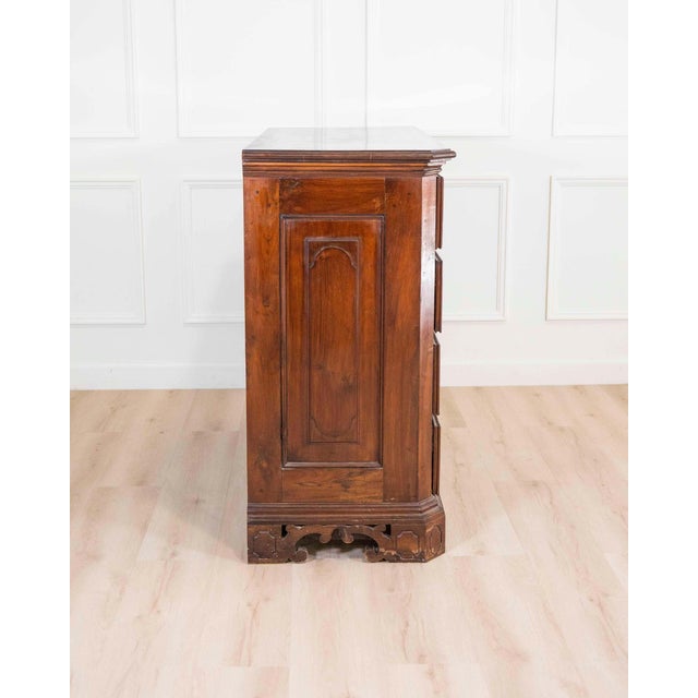 Wood Walnut Chest Of Drawers, Lombardy, Early 18th Century For Sale - Image 7 of 9