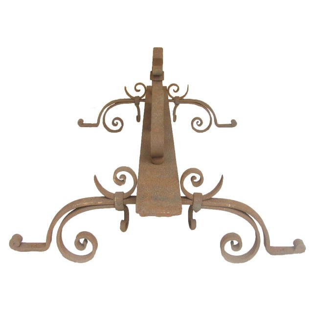 Rustic European Custom French Iron Fireplace Fender For Sale - Image 3 of 5