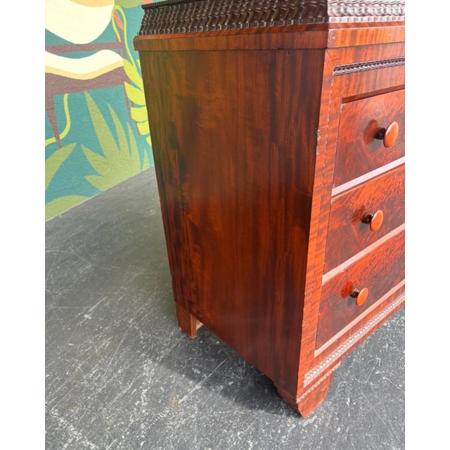 Antique 19th Century Flame Mahogany Marble-Topped Chest For Sale In Tampa - Image 6 of 16