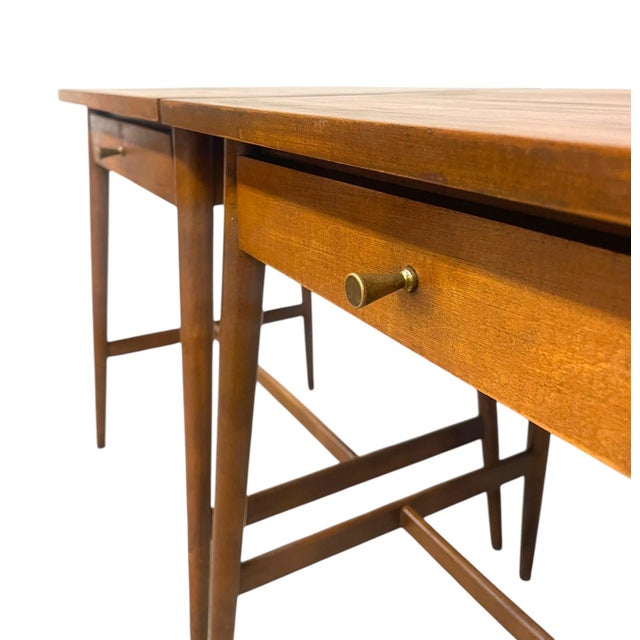 Brown Vintage Mid Century Modern End Table Set by Paul McCobb for Planner Group For Sale - Image 8 of 10