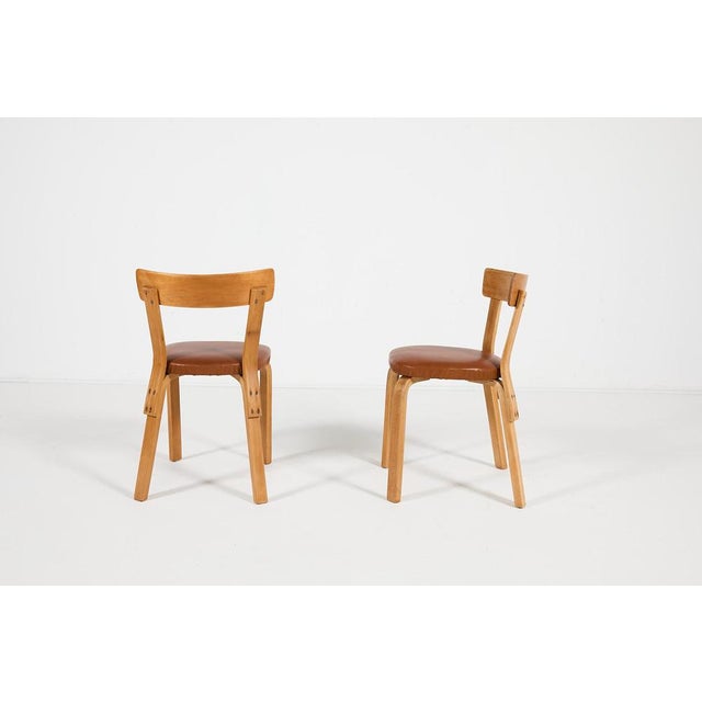 Alvar Aalto Chairs from Alvar Aalto, 1930s, Set of 2 For Sale - Image 4 of 9