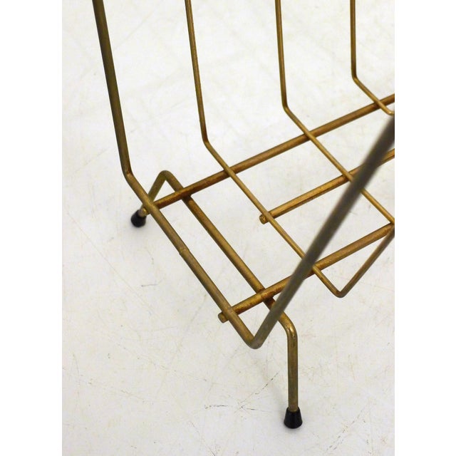 Mid-Century Modern Magazine Rack in Gilt Metal and Wooden Handle, 1950s For Sale - Image 10 of 13