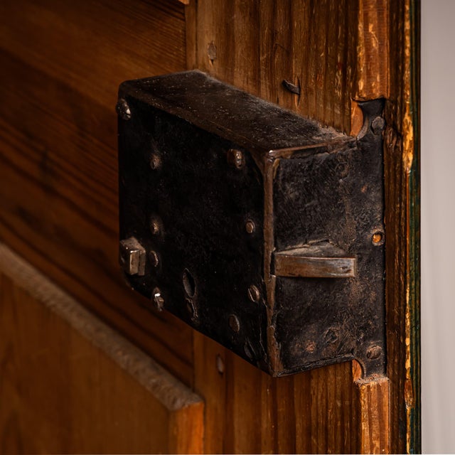 Mid 19th Century South German Folk Art Hand-Painted Wardrobe, 1860 For Sale - Image 5 of 8