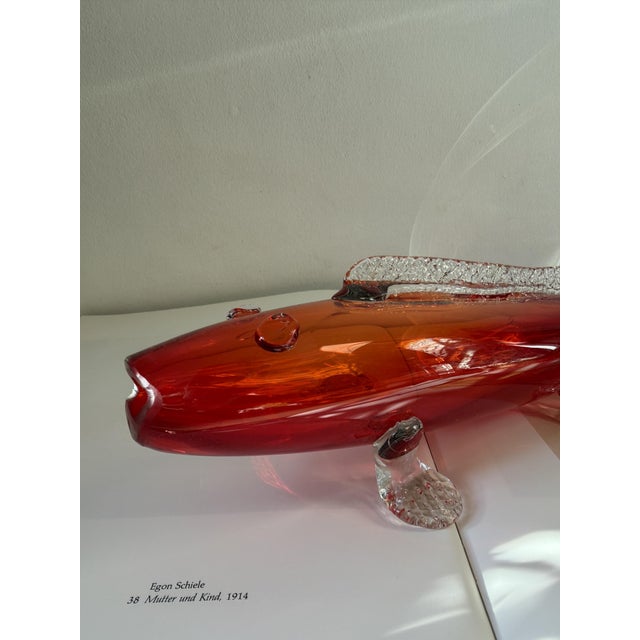 Large Red Sommerso Murano Glass Fish Vase with Applied Clear Fins from 1295 Murano, Italy, 1960s For Sale - Image 13 of 14