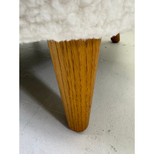 White Mid-Century Modern Newly Upholstered Club Chairs After Gio Ponti For Sale - Image 8 of 12