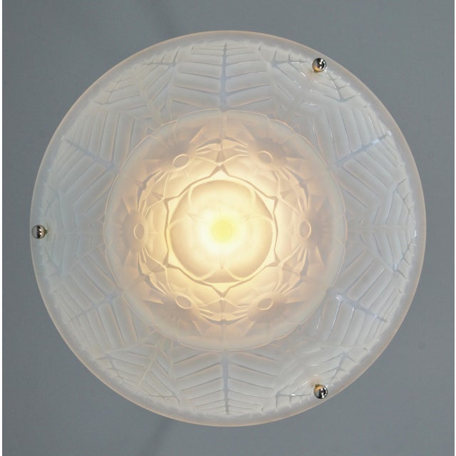 1930s French Art Deco Pendant Light in Opalescent Glass by Charles Ranc For Sale - Image 6 of 10