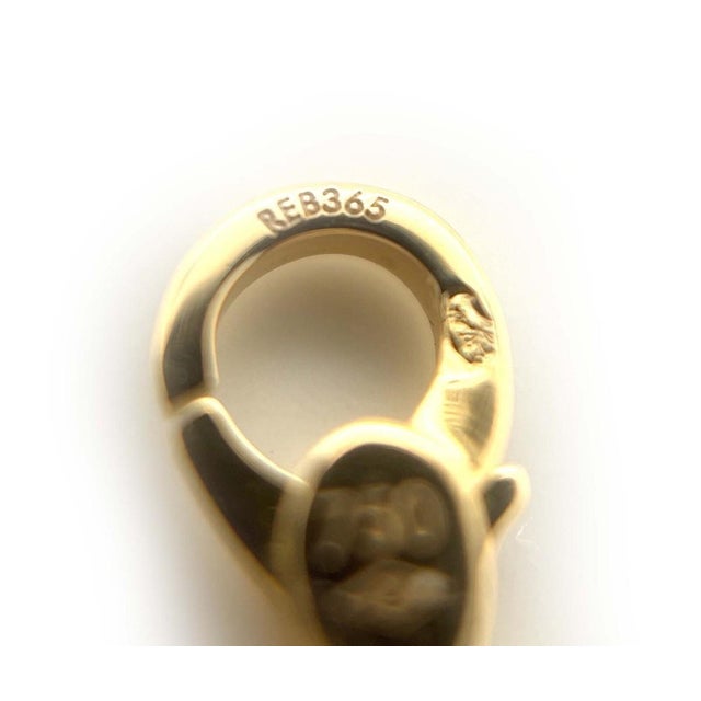 Gold Mid 20th Century Louis Vuitton de Monogram 18k Yellow Gold Clutch Purse Charm Pendant For Sale - Image 8 of 8