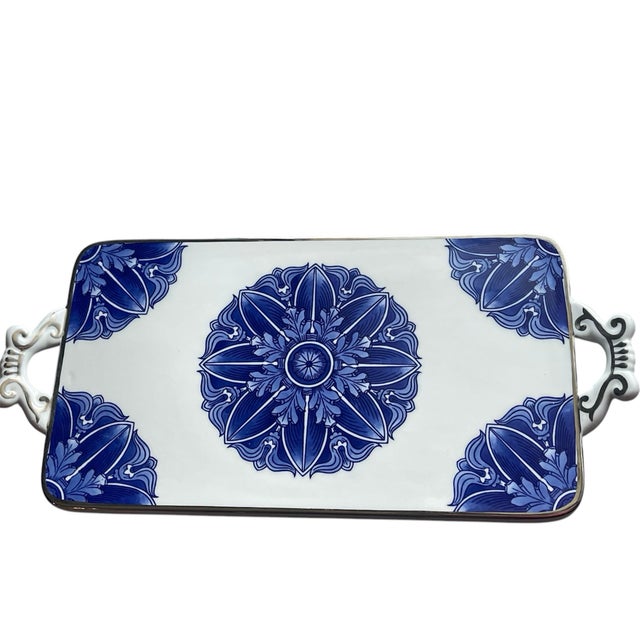Vintage Bombay Co. Large Blue & White Silver Platinum Trim Stunning Serving Tray For Sale - Image 4 of 5