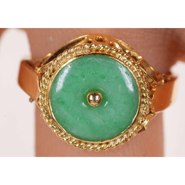 Vintage Chinese 14k gold/Jadeite ring. Very nice estate ring, unmarked but tested by me to be somewhere between 14k and...