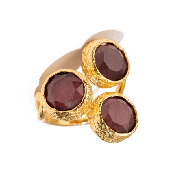 Early 21st Century Triple Garnet Glow Gold Adjustable Ring, Size 8 For Sale - Image 5 of 9