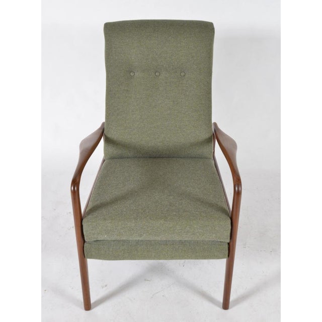 Mid-Century Modern Teak Lounge Chair by Greaves & Thomas, 1962 For Sale - Image 9 of 18