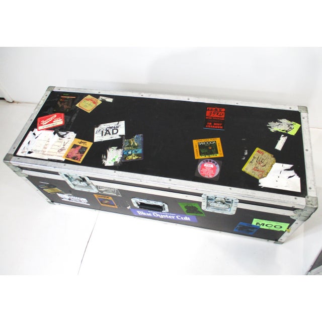 Modern Industry Rock and Roll Coffee and Side Table Road Cases 2pcs. For Sale - Image 4 of 16