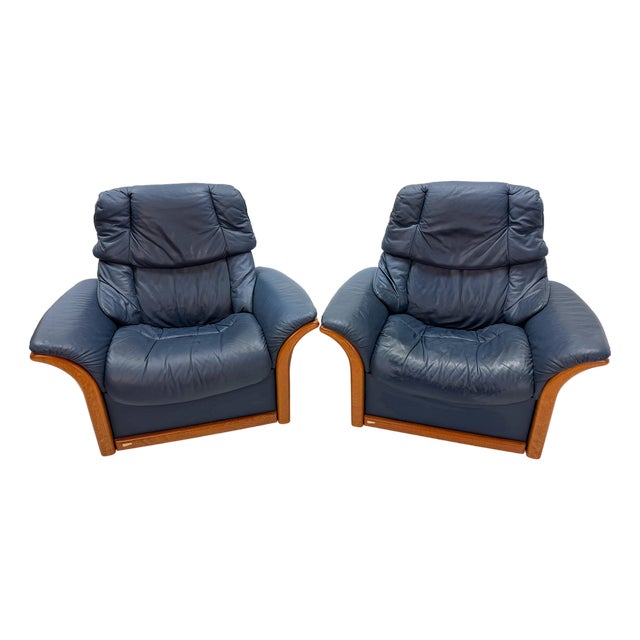 Vintage Adjustable Swivel Chairs in Blue Leather and Beech from Ekornes Stressless, 1980s, Set of 2 For Sale