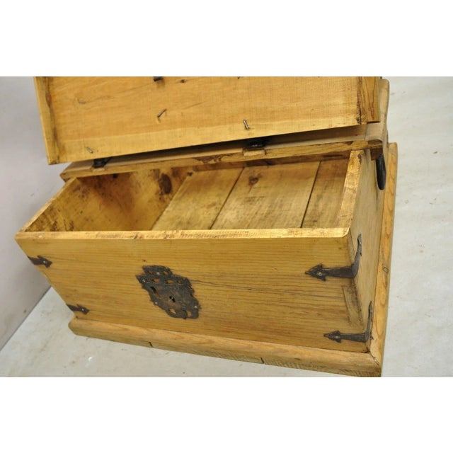 Wood Late 20th Century Country Farmhouse Style Mexican Double Lid Wooden Coffee Table Storage Trunk For Sale - Image 7 of 13