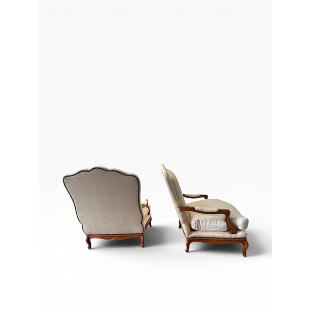 1990s Baker Furniture French Provincial Louis XV Oversized Fauteuil Chairs For Sale In Boston - Image 6 of 13