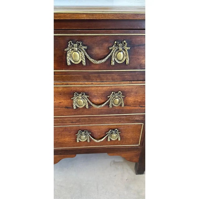 18th Century French Louis XVI Chest of Drawer / Commode For Sale - Image 6 of 12