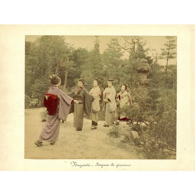 Performing Geishas in a Garden - Ancient Hand-Colored Albumen Print 1870/1890 1870/1890 For Sale - Image 3 of 3
