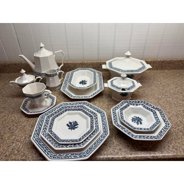 White 1960s “Blue Tulip” Independence Ironstone by Castleton China Set, Service for 12 - 91pcs For Sale - Image 8 of 12