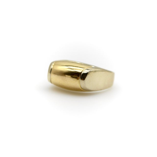 Modern Vintage Bvlgari Tronchetto Two-Tone 18k Gold Ring, Size 5.5 For Sale - Image 3 of 9