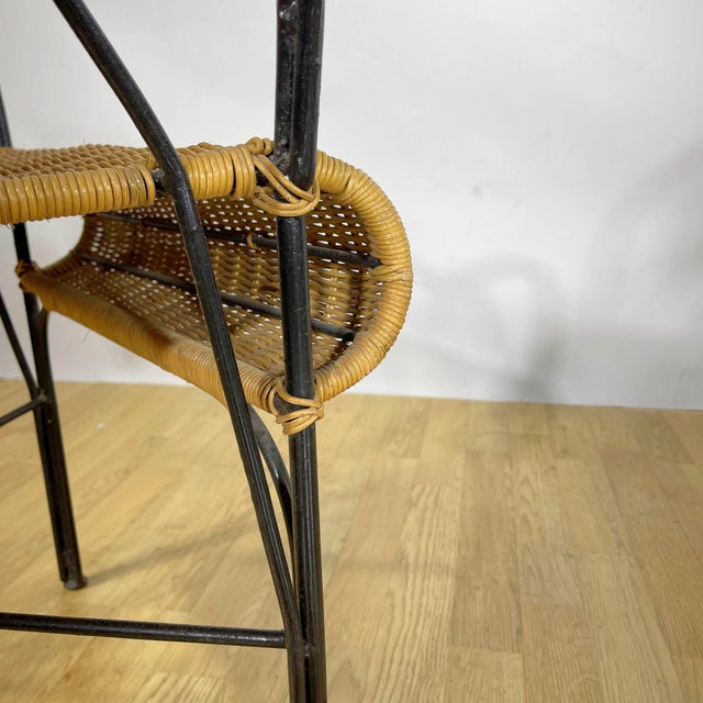 1970s Garden Chairs in Wrought Iron and Woven Wicker, 1970s, Set of 4 For Sale - Image 5 of 18