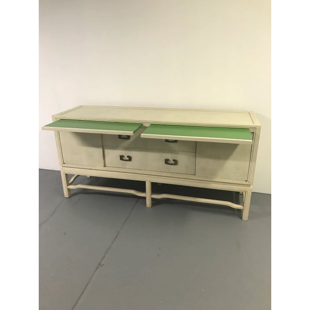 This came from the bond of state not James Bond. Arthur Elrod designed their home.