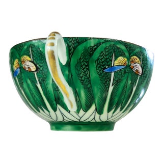 19th C. Cabbage Butterfly Famille Rose Teacup For Sale