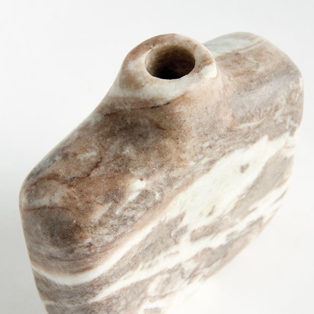 Kenneth Ludwig Chicago Jaqueline Marble Vase For Sale - Image 4 of 5