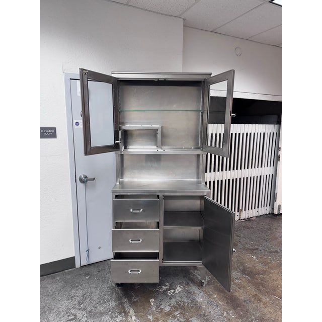 Blickman Industries Kennedy Medical Cabinet For Sale - Image 4 of 13