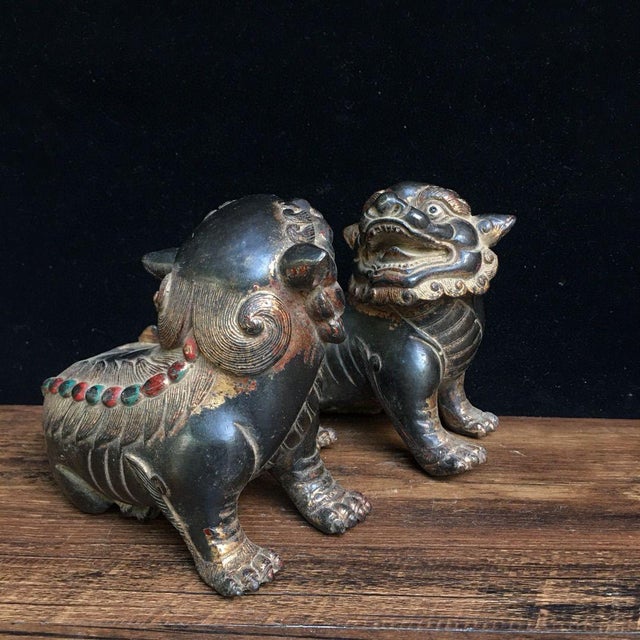Pair of Antique Gilt Bronze Guardian Lions – 4.3" Foo Dogs With Stone Inlay For Sale - Image 4 of 8