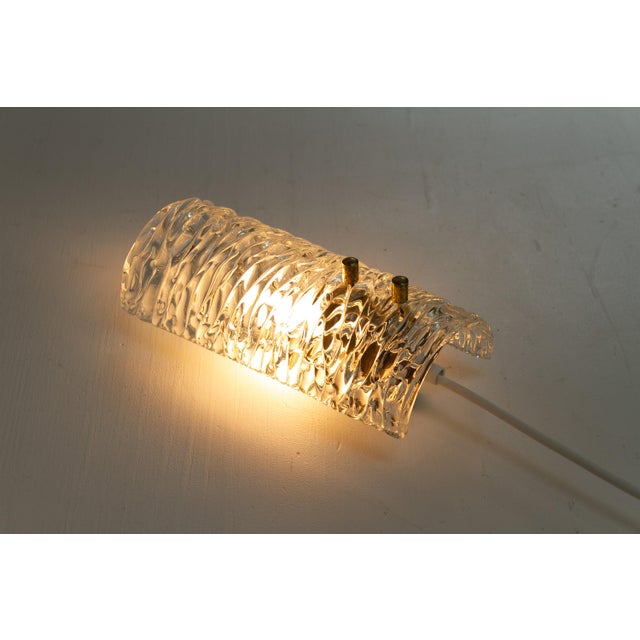 Mid-Century Swedish Glass and Brass Sconce attributed to Carl Fagerlund for Orrefors, 1960s For Sale - Image 13 of 15