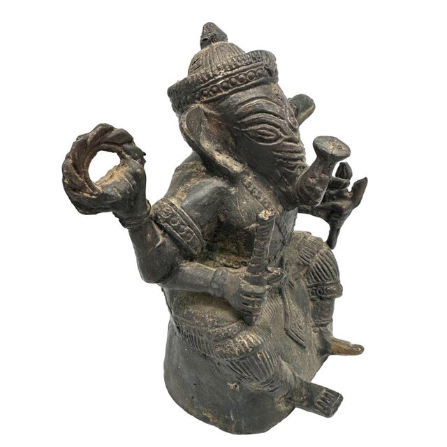 Indian Antique Bronze Ganesha Seated Meditation Four Hands Hindu Ganapati Sculpture For Sale - Image 3 of 10