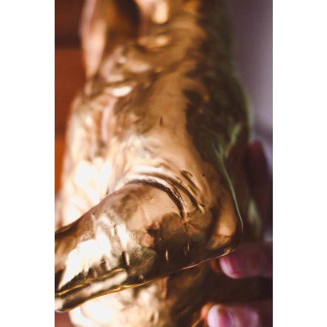 Vintage Italian Art Deco Majolica Gilded Tiger Sculpture by Guido Cacciapuoti, 1930 For Sale - Image 5 of 9