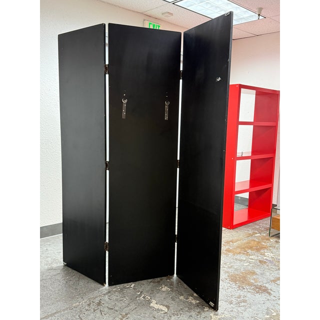 Chinoiserie Hand Painted Triple Panel Room Divider For Sale - Image 12 of 12