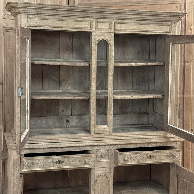 19th Century French Louis Philippe Period Bookcase ~ Bibliotheque in Stripped Oak For Sale - Image 13 of 16