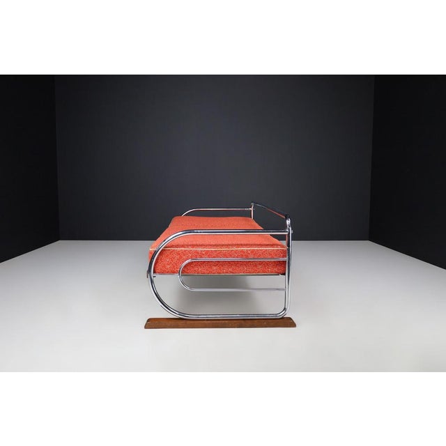 1930s Bauhaus Chrome Sofa by Hynek Gottwald, Prague, 1930s For Sale - Image 5 of 13