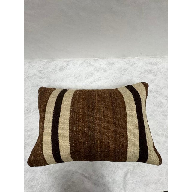 Contemporary Turkish Hemp Pillow Cushion Natural Beige Brown Pillow Cushion Cover 16" x 24" For Sale - Image 3 of 4