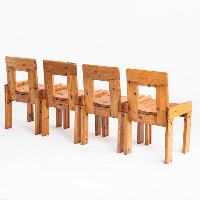 Constructivist/Brutalist style. Furniture distributed in France by Roche Bobois during the 1970s. This piece is attributed...