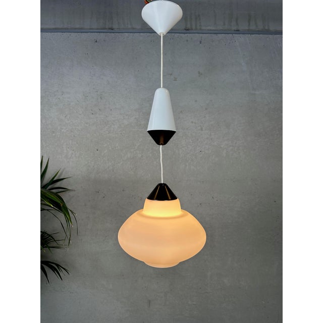 1970s Vintage Opaline Pendant Lamp by Louis Kalff for Philips, 1970s For Sale - Image 5 of 12