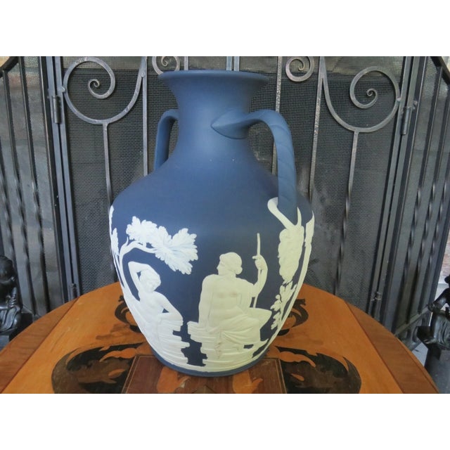 Ceramic Wedgwood Portland Blue Jasperware Full-Size Portland Vase Phrygian Cap Le 50 For Sale - Image 7 of 12