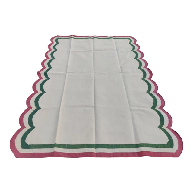 Handmade Cotton Vegetable Dyed Scalloped Edge Rug Cream With Green and Raspberry Pink Border - 6x9 For Sale
